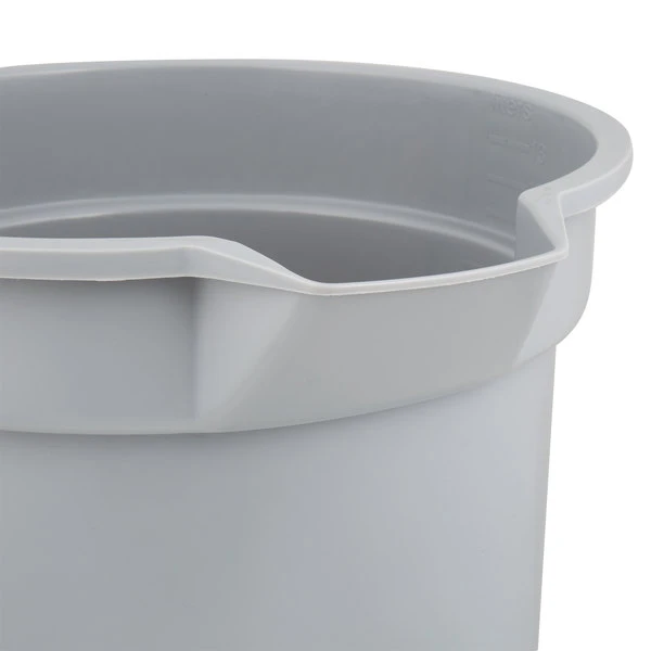 Rubbermaid FG261400GRAY BRUTE 14 Qt. Gray Round Bucket 6 Rubbermaid FG261400GRAY BRUTE 14 Qt. Gray Round Bucket - Image 4