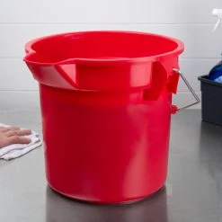 Rubbermaid FG261400RED BRUTE 14 Qt. Red Round Bucket -Rubbermaid shop 1735595
