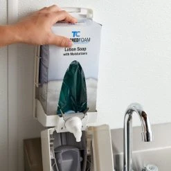 Rubbermaid FG450017 800 ML White Manual Foam Dispenser -Rubbermaid shop 1931703