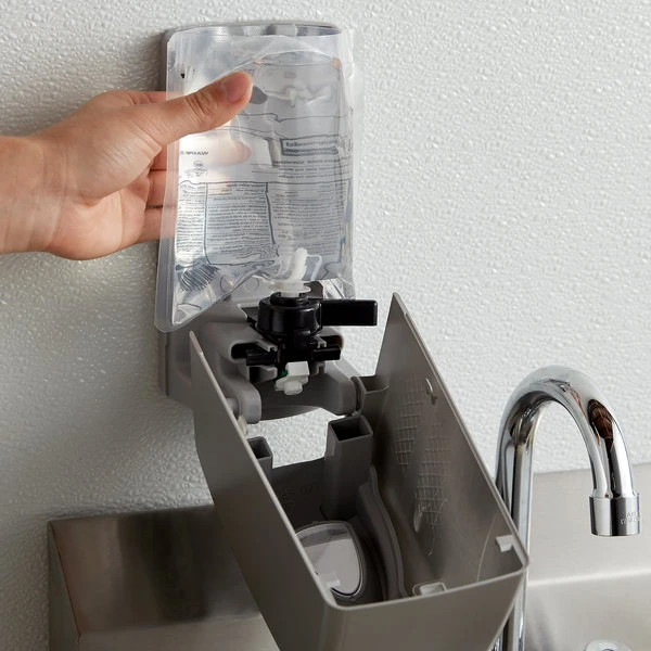 Rubbermaid FG750176 400 ML Metallic Gray Manual Spray Soap Dispenser 7 Rubbermaid FG750176 400 ML Metallic Gray Manual Spray Soap Dispenser - Image 5