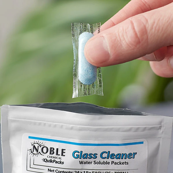 Noble Chemical QuikPacks 1.5 Gram Glass Cleaner Packets - 24/Bag 6 Noble Chemical QuikPacks 1.5 Gram Glass Cleaner Packets - 24/Bag - Image 4