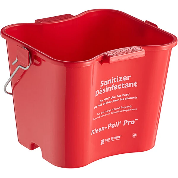 San Jamar KPP97RD 3 Qt. Red Sanitizing Kleen-Pail Pro 4 San Jamar KPP97RD 3 Qt. Red Sanitizing Kleen-Pail Pro - Image 2