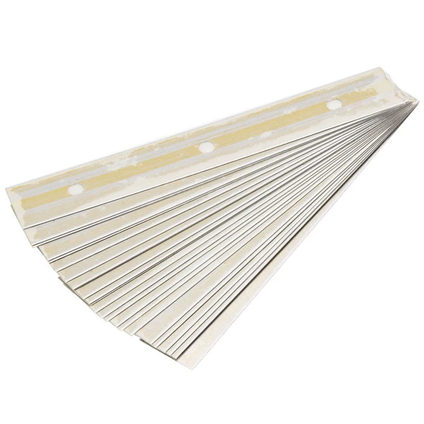 Unger® Unger TR100 4" Carbon Steel Glass Scraper Replacement Blades - 25/Pack 5 Unger® Unger TR100 4" Carbon Steel Glass Scraper Replacement Blades - 25/Pack - Image 3