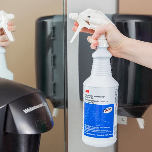 3M 85788 1 Qt. / 32 Oz. Glass Cleaner And Protector With Trigger Sprayer - 12/Case 3 3M 85788 1 Qt. / 32 Oz. Glass Cleaner And Protector With Trigger Sprayer - 12/Case