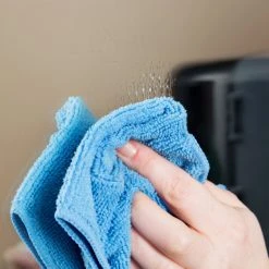 3M 85788 1 Qt. / 32 Oz. Glass Cleaner And Protector With Trigger Sprayer -Rubbermaid shop 776792