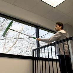 Unger® Unger EZ120 OptiLoc 2-Section Telescopic Pole With ErgoTec Locking Cone - 4' -Rubbermaid shop 847413